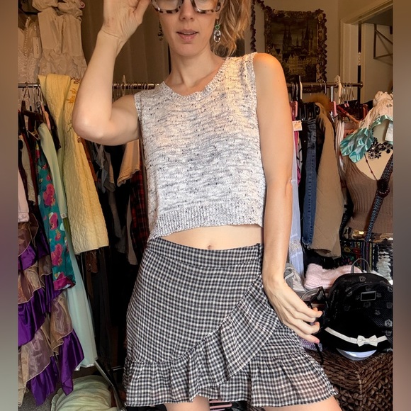 Knot Sisters Black and White Knit Tank Top XS TO Medium - Picture 8 of 9